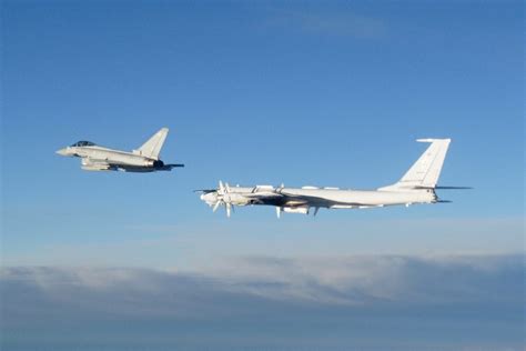 russian warplanes near alaska